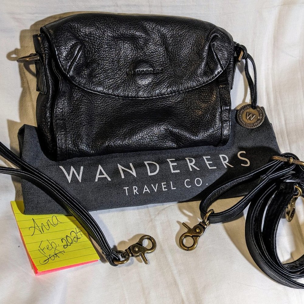 Wanderer's Travel Co. Cortina Crossbody Belt Bag Black Leather ✨EUC!!✨